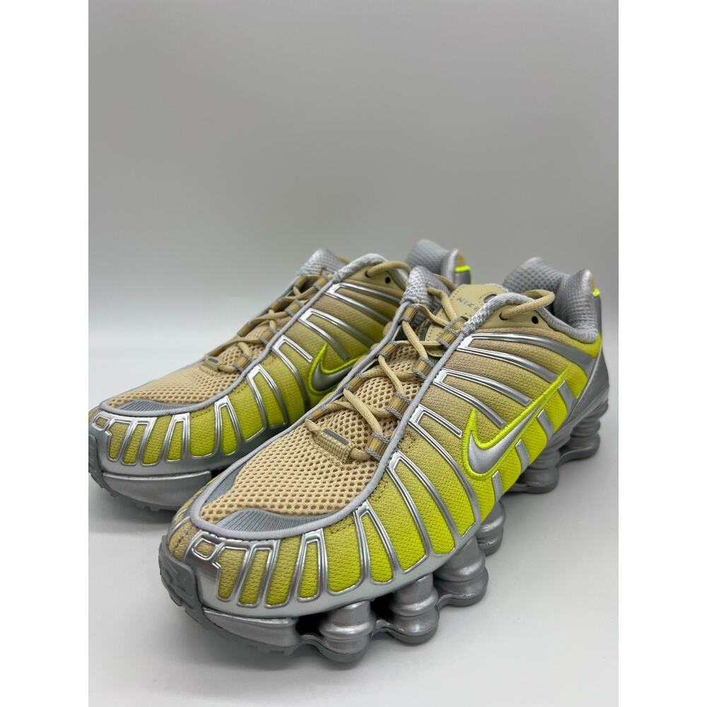 Nike Shox TL Fade Team Gold Women's Size 9 IH1336 700 New - Picture 9 of 16